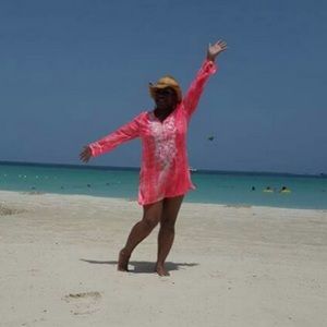 Meet your Posher, Toni